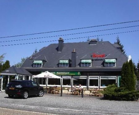 Hotel Aux Massotais Petites Tailles Екстериор снимка